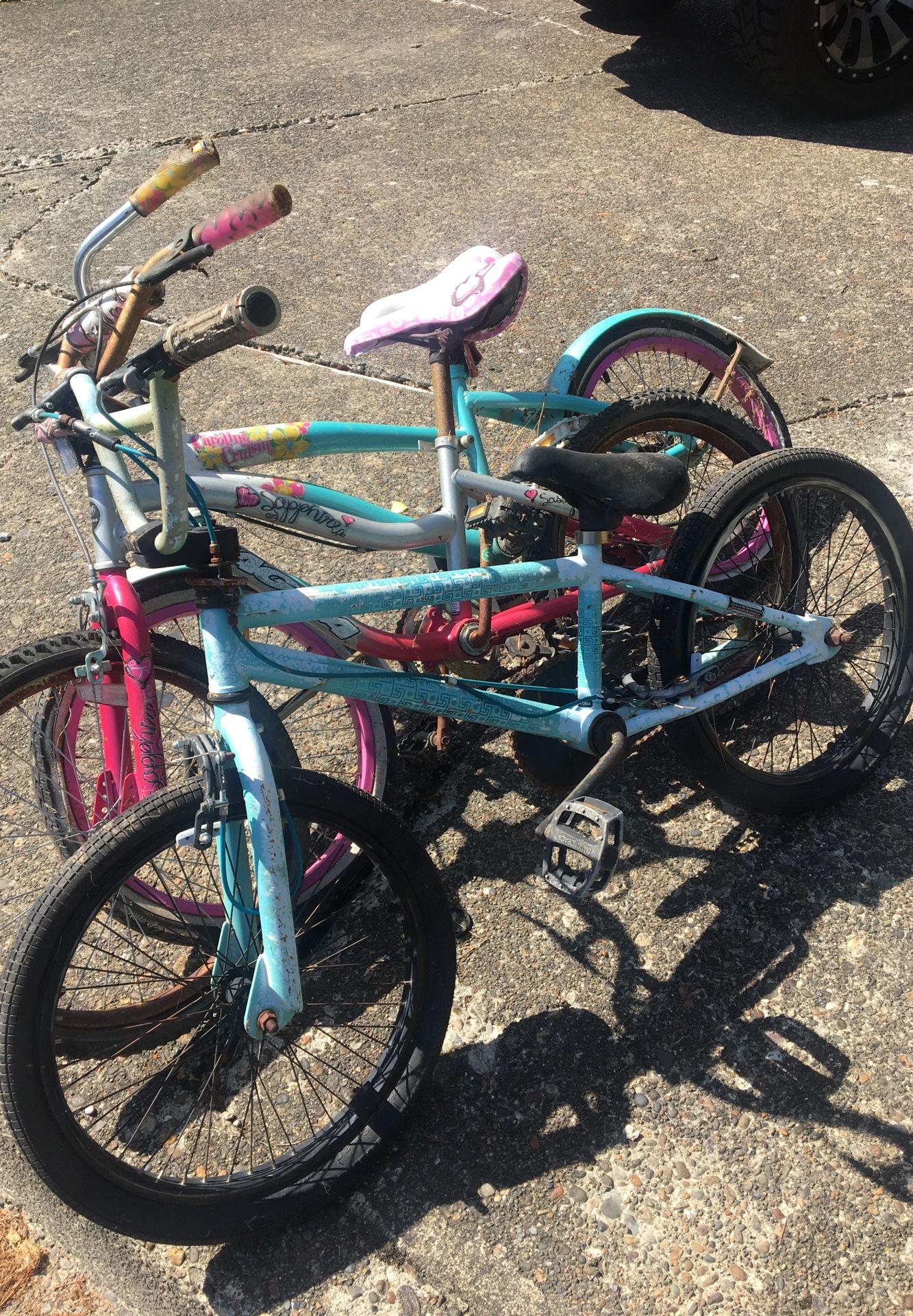 Kids bikes