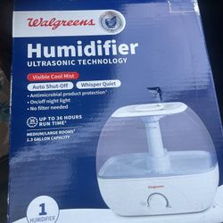 Walgreens Ultrasonic Technology Humidifier in Box 