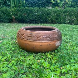 Terracotta Hose Hideaway Pot for Garden Hose Storage
