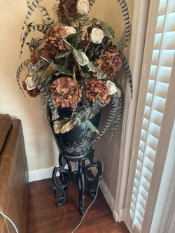 Very Large Vase And Flowers