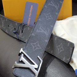 Louis Vuitton Siracusa mm for Sale in Greensboro, NC - OfferUp