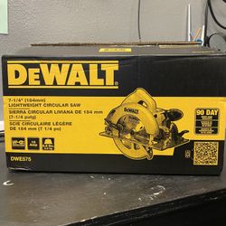 DEWALT CORDED 7-1/4” CIRCULAR SAW