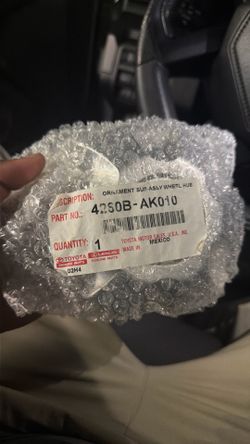 Hub cap for Toyota Tacoma rims