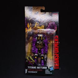 A Titan Return Kickback Legends Class Figure 3"