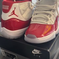 Jordan 11 Cherry 