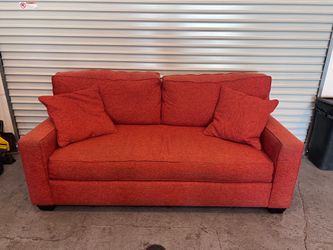 FREE COUCH