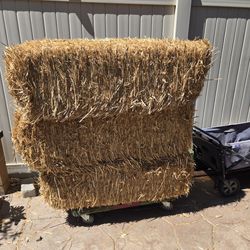 Straw bales free