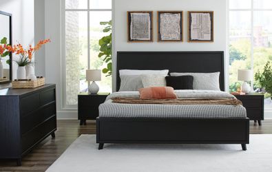 Queen Bedroom Set
