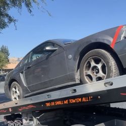 Parts Car / Fixer Upper 2004 Ford Mustang