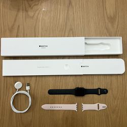 Apple Watch Series 3 (GPS, 38MM) - Space Gray Aluminum Case