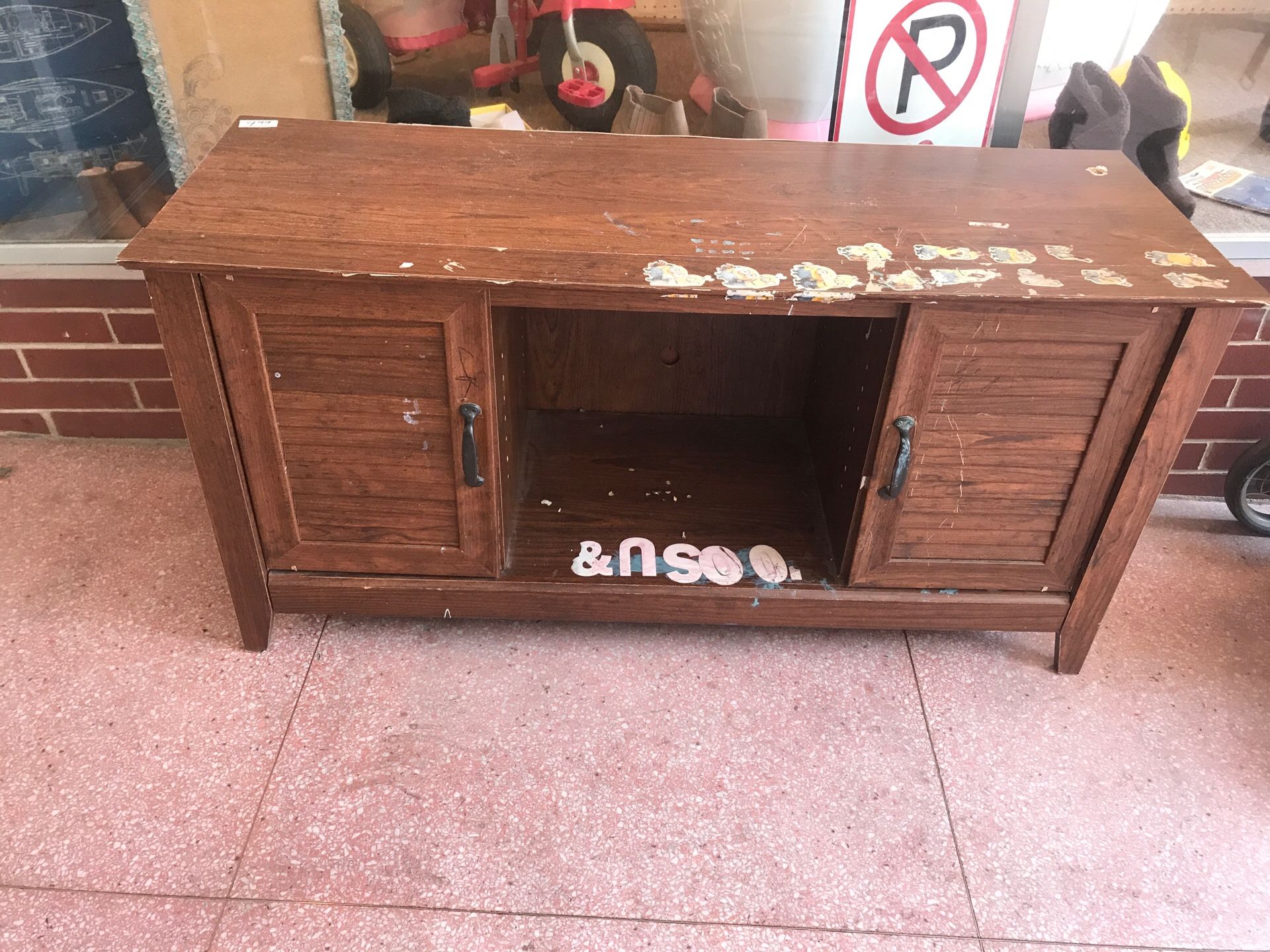 Tv cabinet with storage shelves only $5!