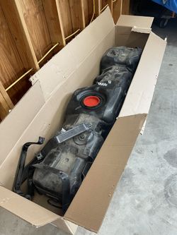 2020 FORD F450 Fuel Tank 48 Gallons 