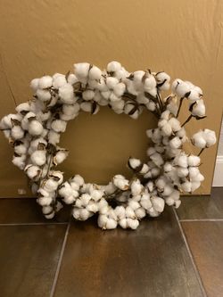 Cotton Wreath 