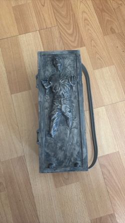 star wars han solo frozen in carbonate disneyland souvenir