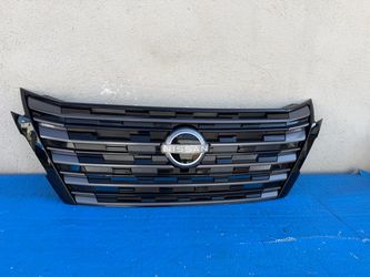 2024 - 2026 NISSAN ROGUE Front Grille OEM