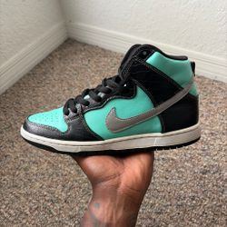 Nike SB Dunk High Diamond Supply Co.