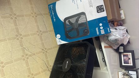 FANS( 1 -20 inch Box Fan/  1- OSCILLATING STANDING PEDESTAL FAN  with ROTE