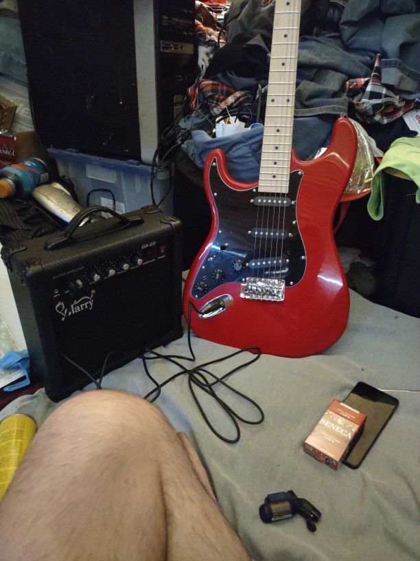 $150 Left Handed Stratocaster Bundle