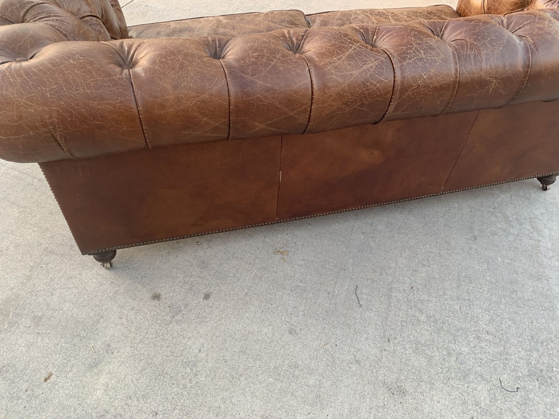Restoration Hardware 7FT Kensington Chesterfield Vintage Cigar Leather Tufted Sofa Couch Seating