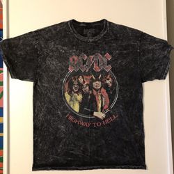 AC/DC Men’s Highway to Hell Graphic Tee — Size XL