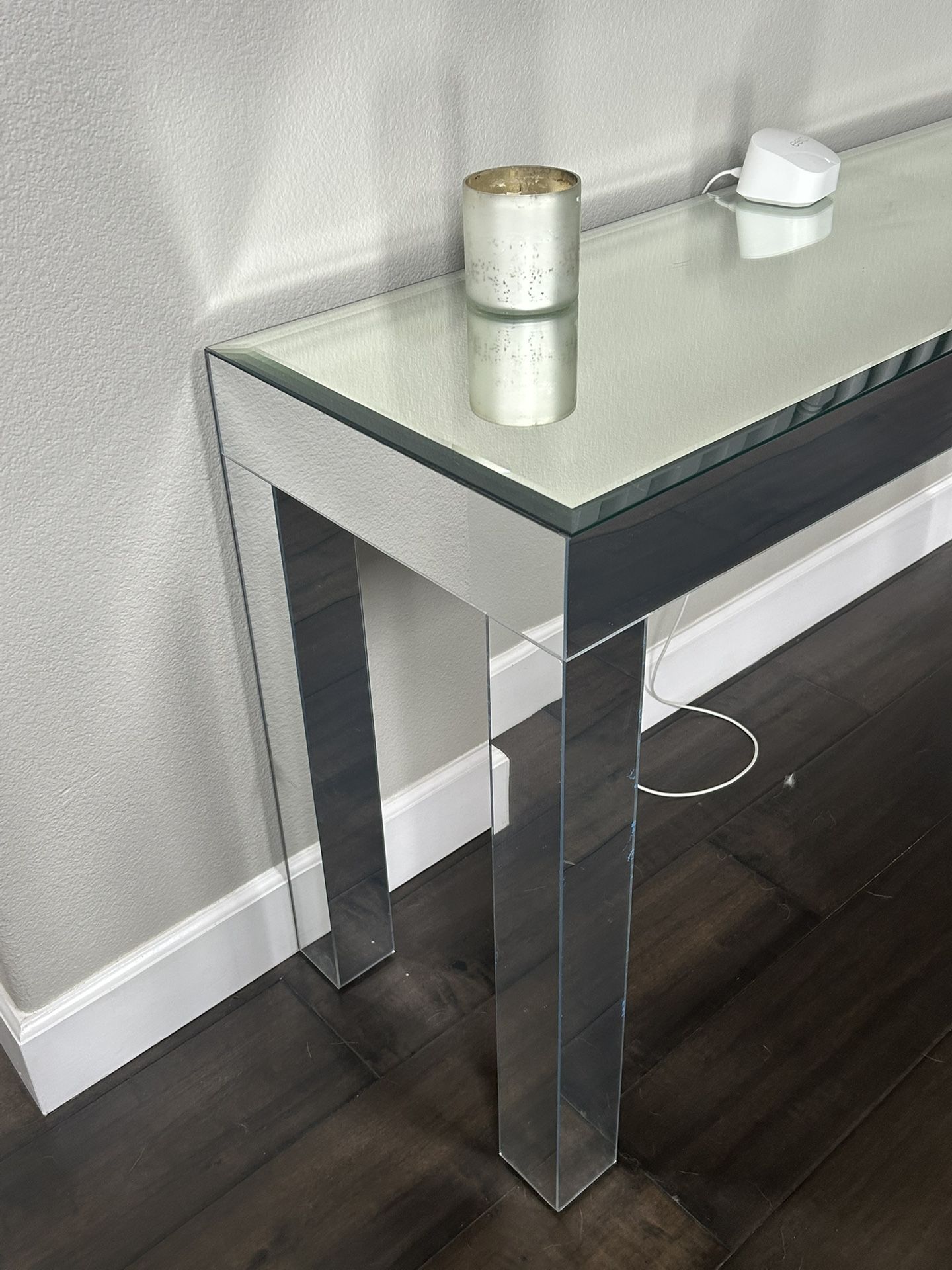 Heavy Duty Mirror Table