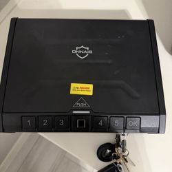 ONNAIS Iron SE Biometric Gun Safe - Fingerprint/Keypad/Key