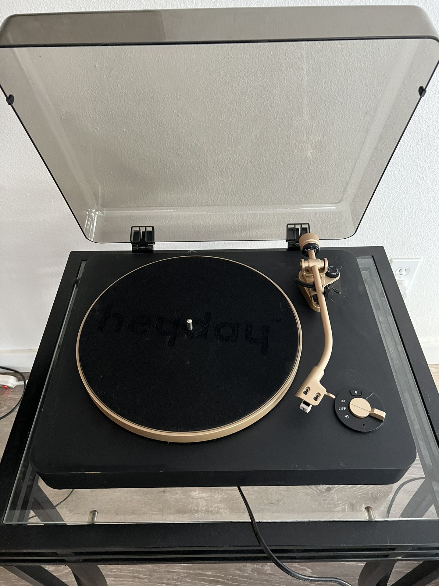 Heyday 153 Turntable Music Player