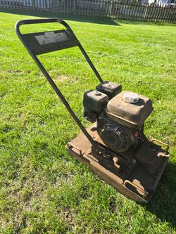 Plate compactor