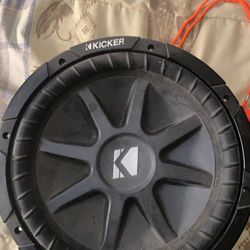Kicker Comp12