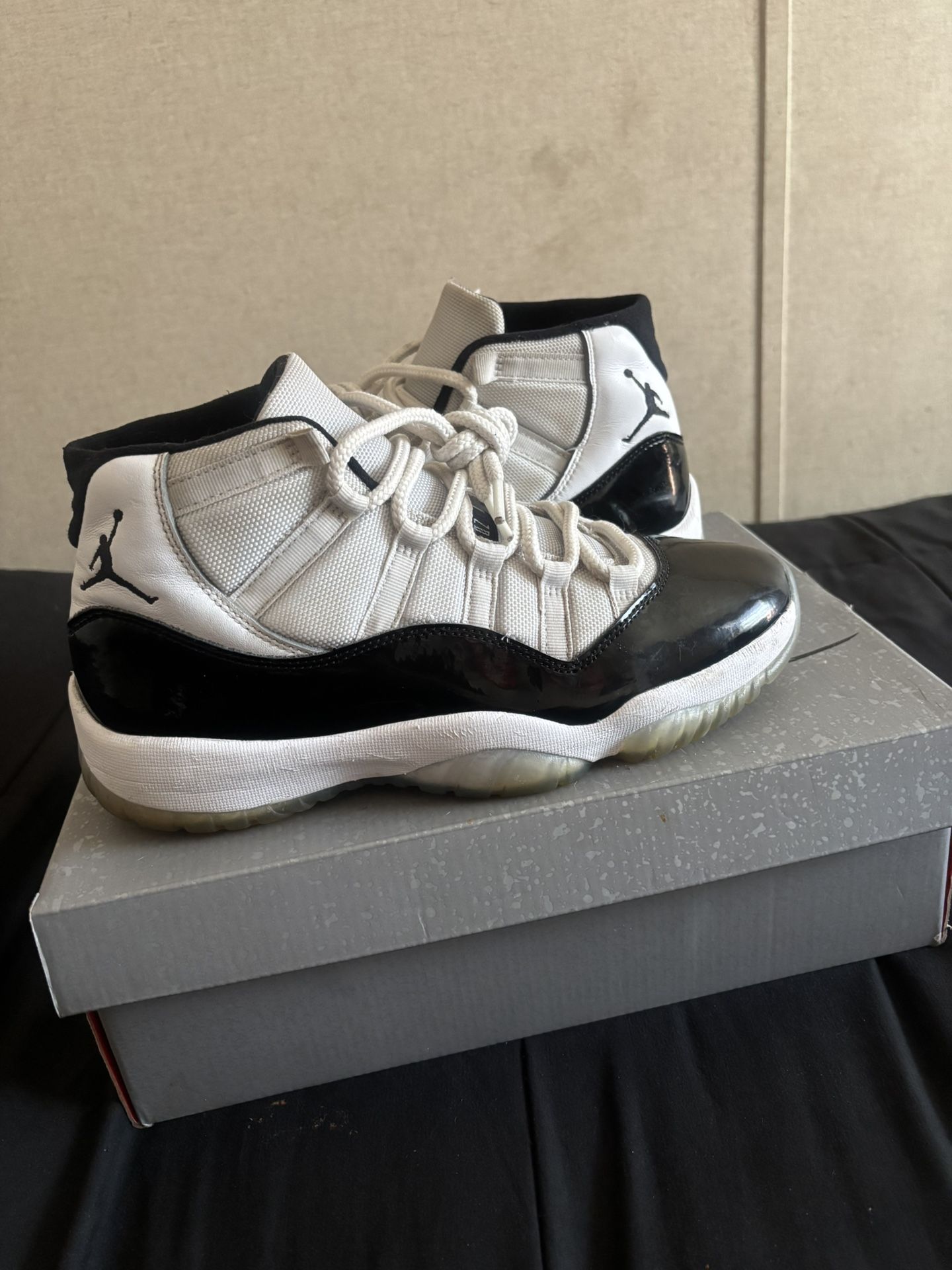 Jordan 11 Concord