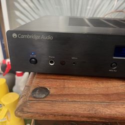 Cambridge Audio Amplifier 