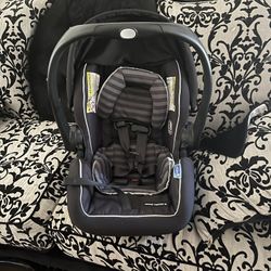 Bassinet Stroller/ Car Seat