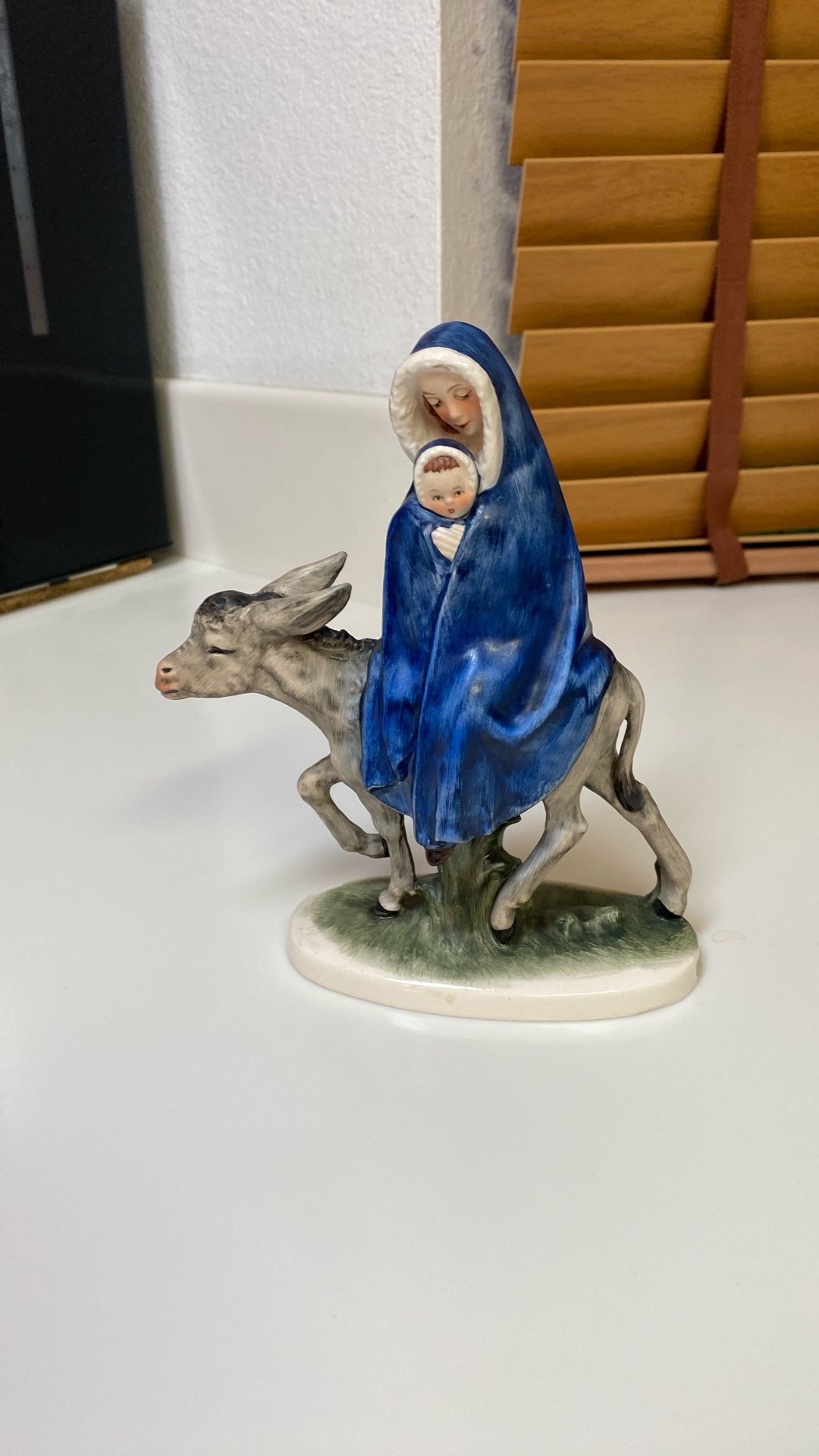 Goebel Mary And Jesus On Donkey