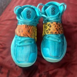 Nike Kyrie 6 Youth Shoes 