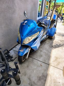 2013 DAIX Trike Blue