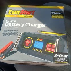 Everstart Maxx 15 Amp Automotive Battery Charger with 50 Amp Engine Start