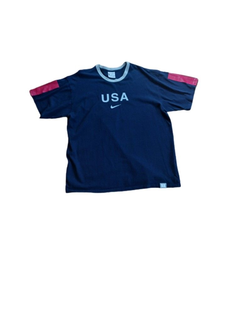 Vtg Nike USA Team Olympics 2004
Short Sleeve Graphic T-Shirt
XL Unisex