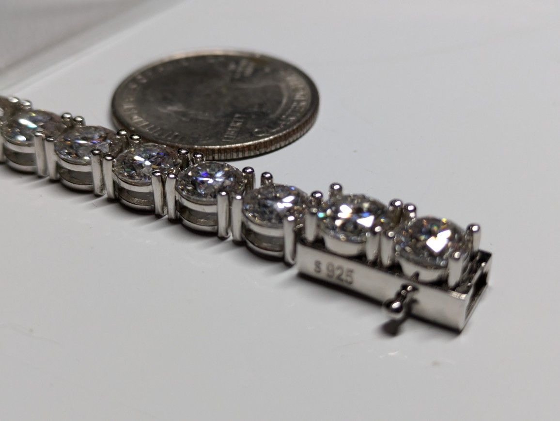 8' Inch VVS Moissanite Bracelet Sterling Silver 925, New Never Worn
