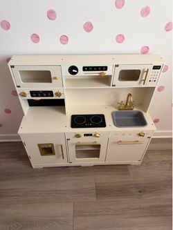 Toodler Kitchen
