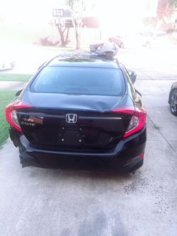 2018 Honda Civic lx for parts