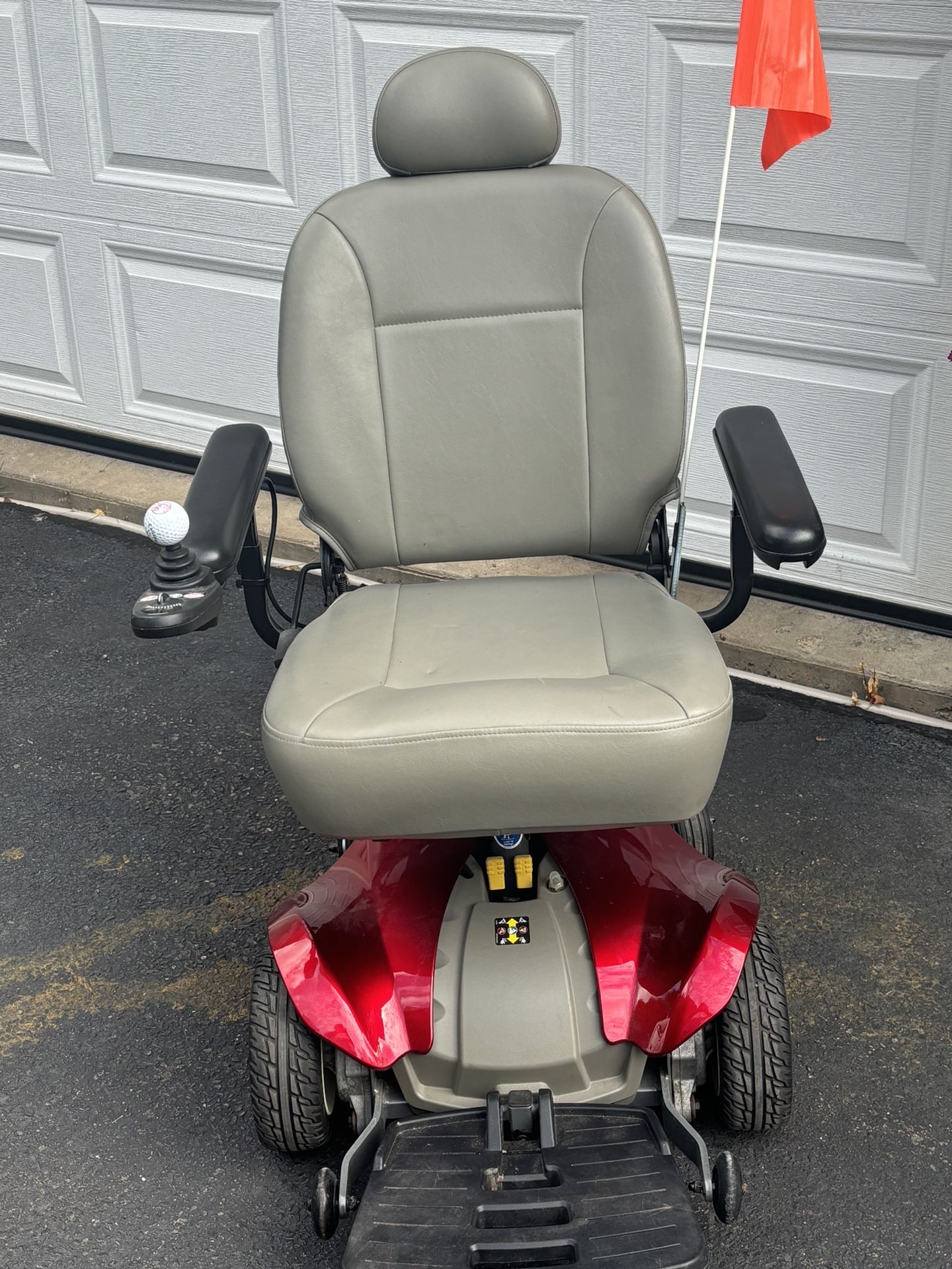 POWER CHAIR Pride TSS-300