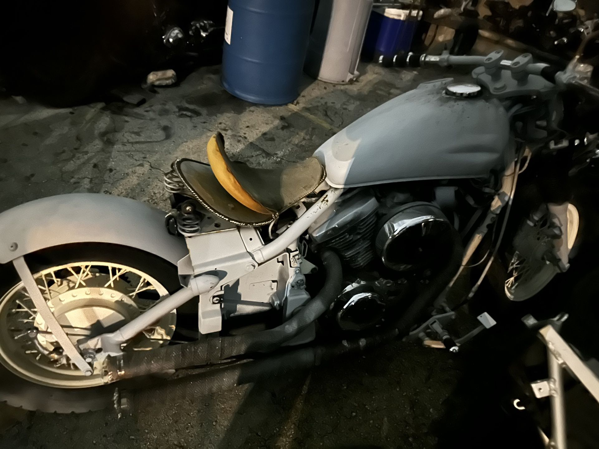1996 Kawasaki, Vulcan, 800 mechanic special clean title, not running