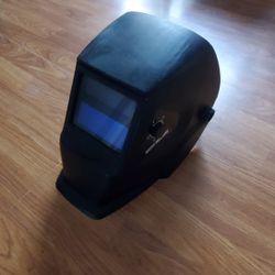 Chicago Electric Welding Helmet Auto Darkening 