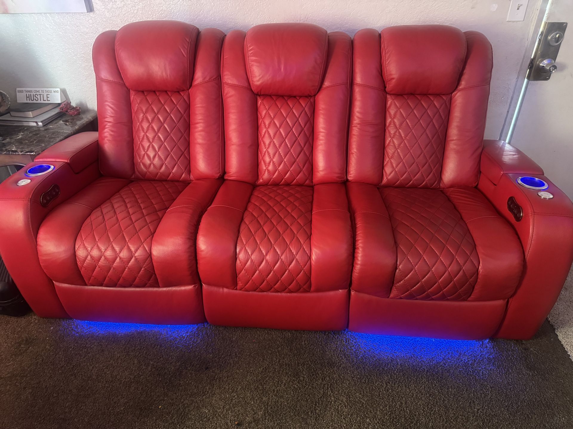 Red Leather Movie Sofa!!! 750$!!!!