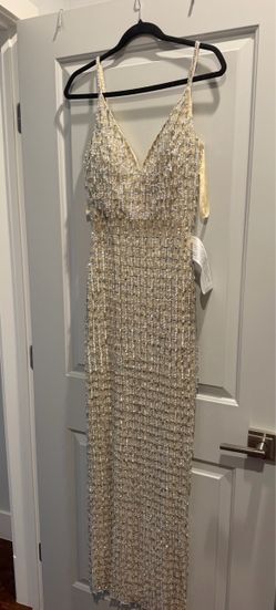 Mac Duggal dress size 2