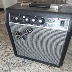 Amplifier Just Like New Works Perfect $60