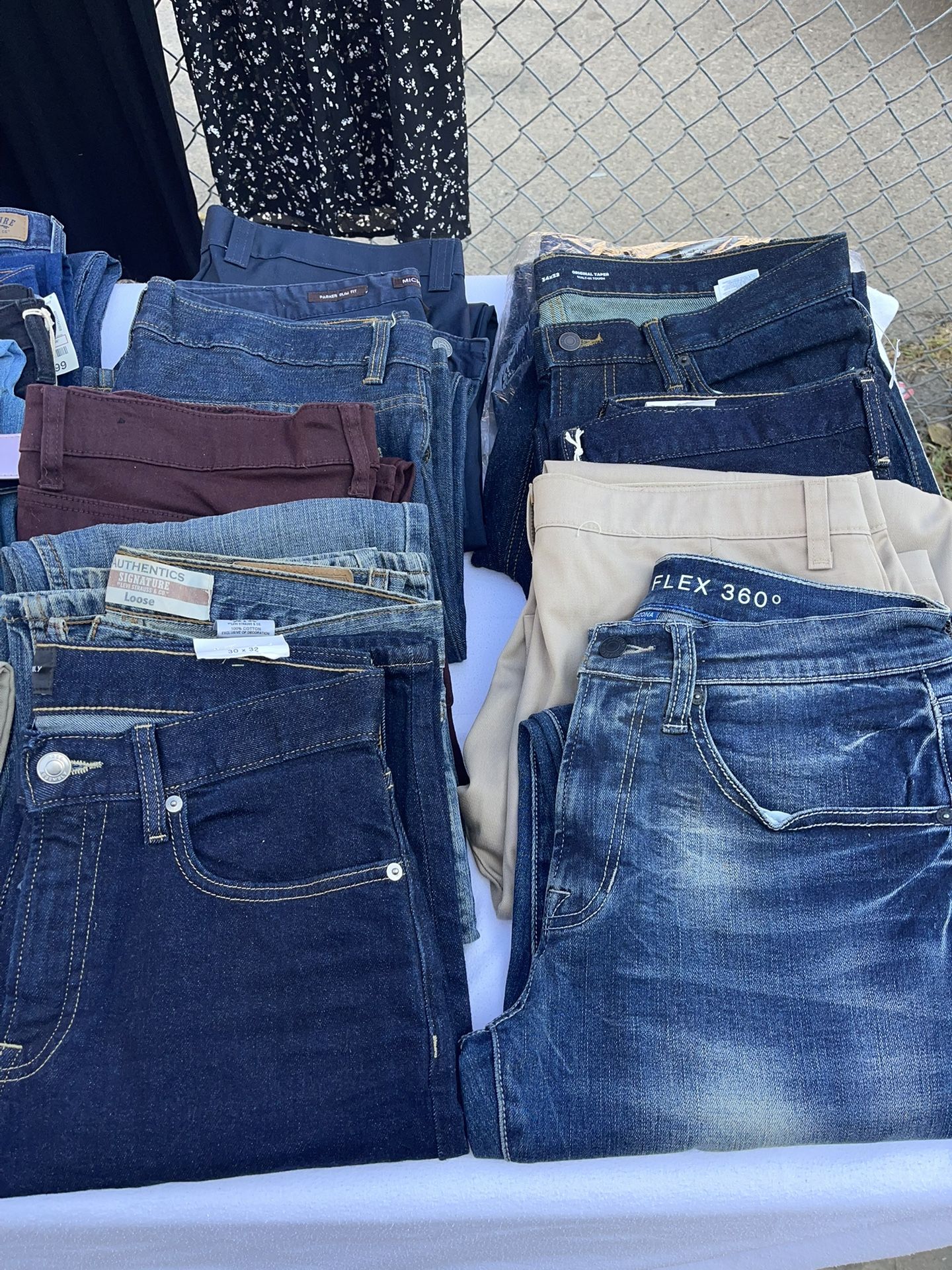 Men’s & Women Clothing