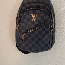 LV Men crossbody
