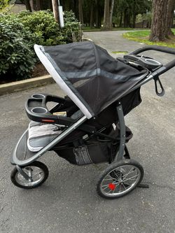 Graco FastAction Fold Jogger Click Connect Stroller