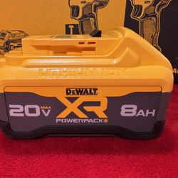 Brand New, Dewalt 8ah XR Powerpack 